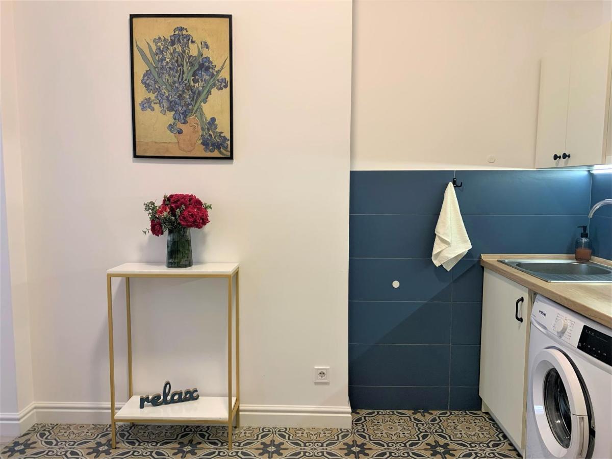 Iris Apartment On Popovich 利沃夫 外观 照片